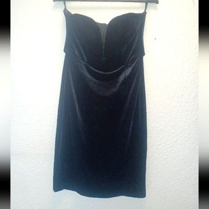 SOLD- BARDOT STRAPLESS BODYCON DRESS